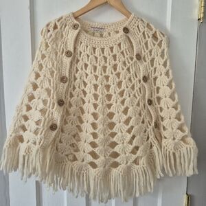Vintage Hand Made In Italy Wool Crochet Button Fringe Poncho Sweater Cream Sz S